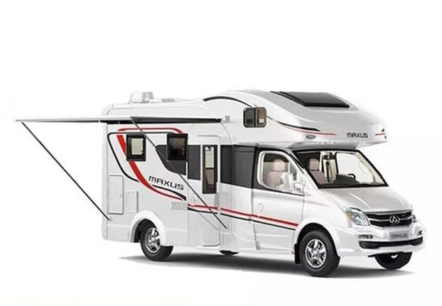 大通C型房車(6座4臥)